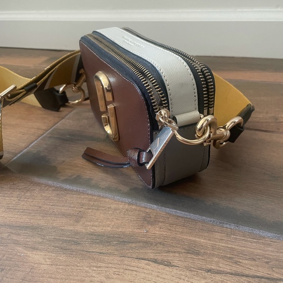 Marc Jacobs Snapshot - Picture 4 of 4